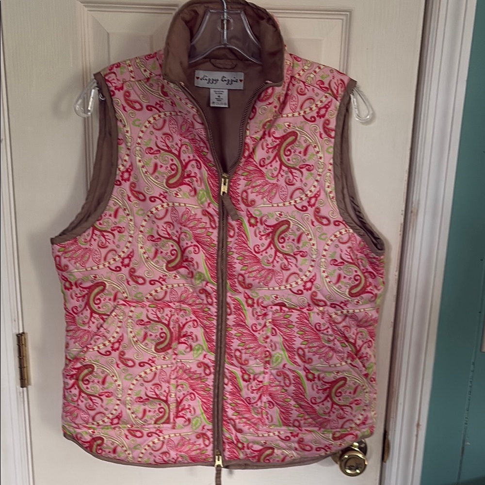 Pink and Brown Quilted Floral Vest with Stand-Up Collar